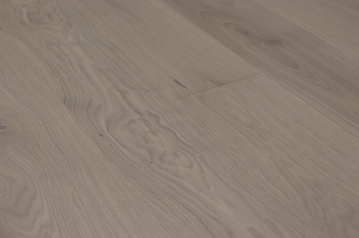 Паркетная доска Karelia ДУБ STORY CAMELLIA DEEP MATT