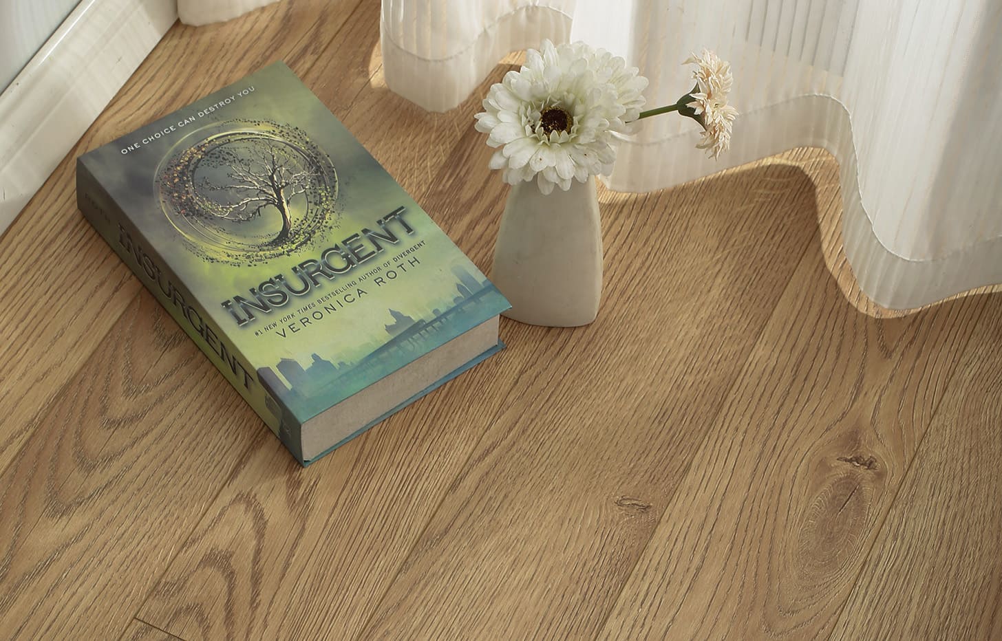 Ламинат FLOORFORT натуральный Дуб Маунт Роял 19027-7 MP